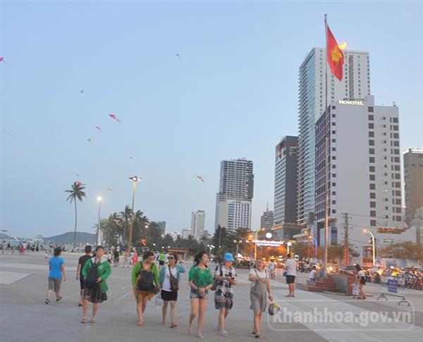 Việc xây dựng Trung tâm nhằm giám sát, bảo đảm an ninh, an toàn cho du khách. Ảnh minh họa. Việc xây dựng Trung tâm nhằm giám sát, bảo đảm an ninh, an toàn cho du khách. Ảnh minh họa.